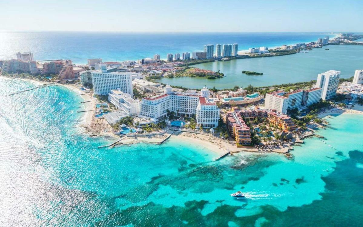 Depas Flamboyan Centro De Cancun D1 מראה חיצוני תמונה